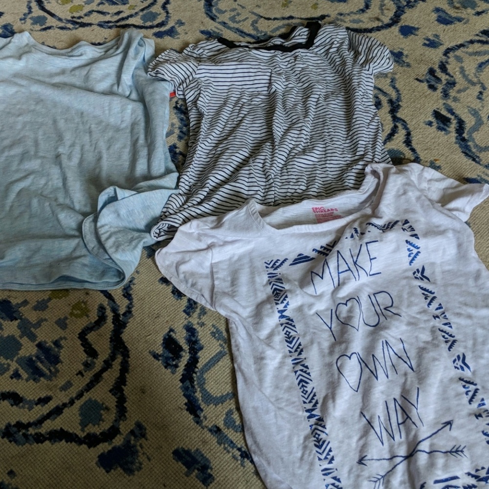 Lot of 3 t-shirts